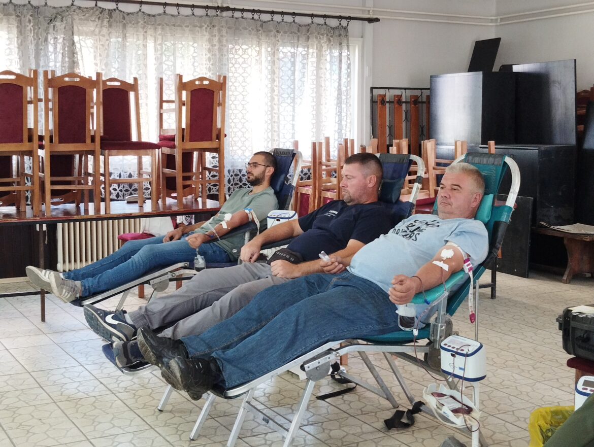 redovna akcija dobrovoljnog davanja krvi 1
