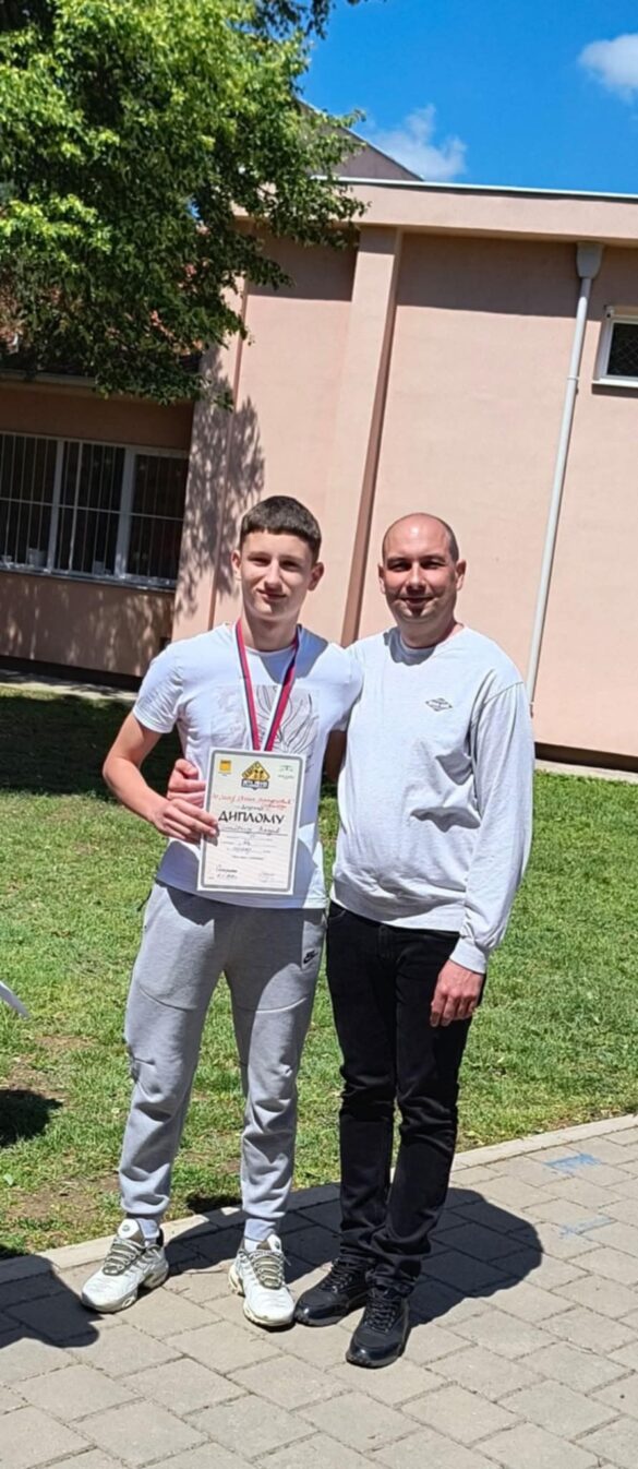 a02ea97e-d171-4f60-b87b-b81ed89dfff3